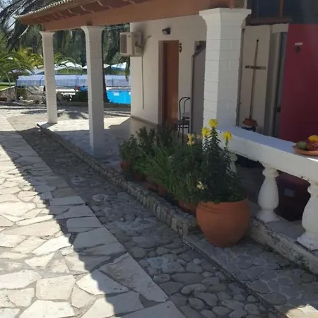 Nychterida 4* Μαραθιάς