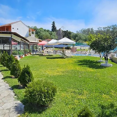 מלון דירות Nychterida